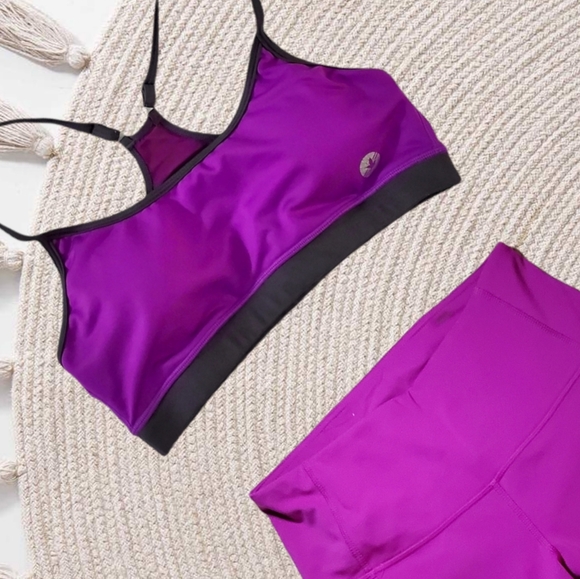 AERIE FIT•Sports Bra/workout-  Size S (Fits like Xs) - Picture 4 of 7